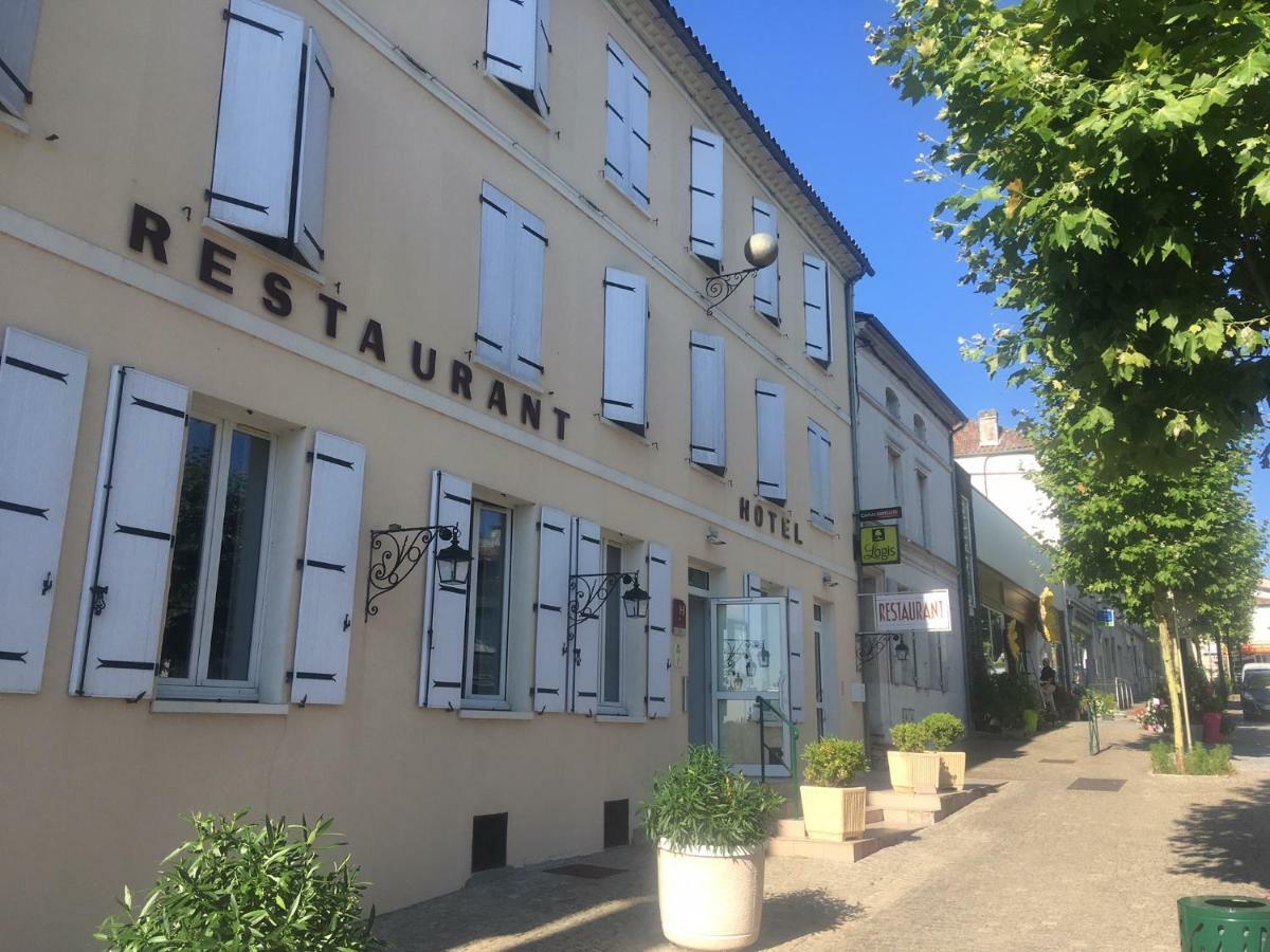 Hotel Restaurant La Boule D'Or Barbezieux-Saint-Hilaire Eksteriør billede